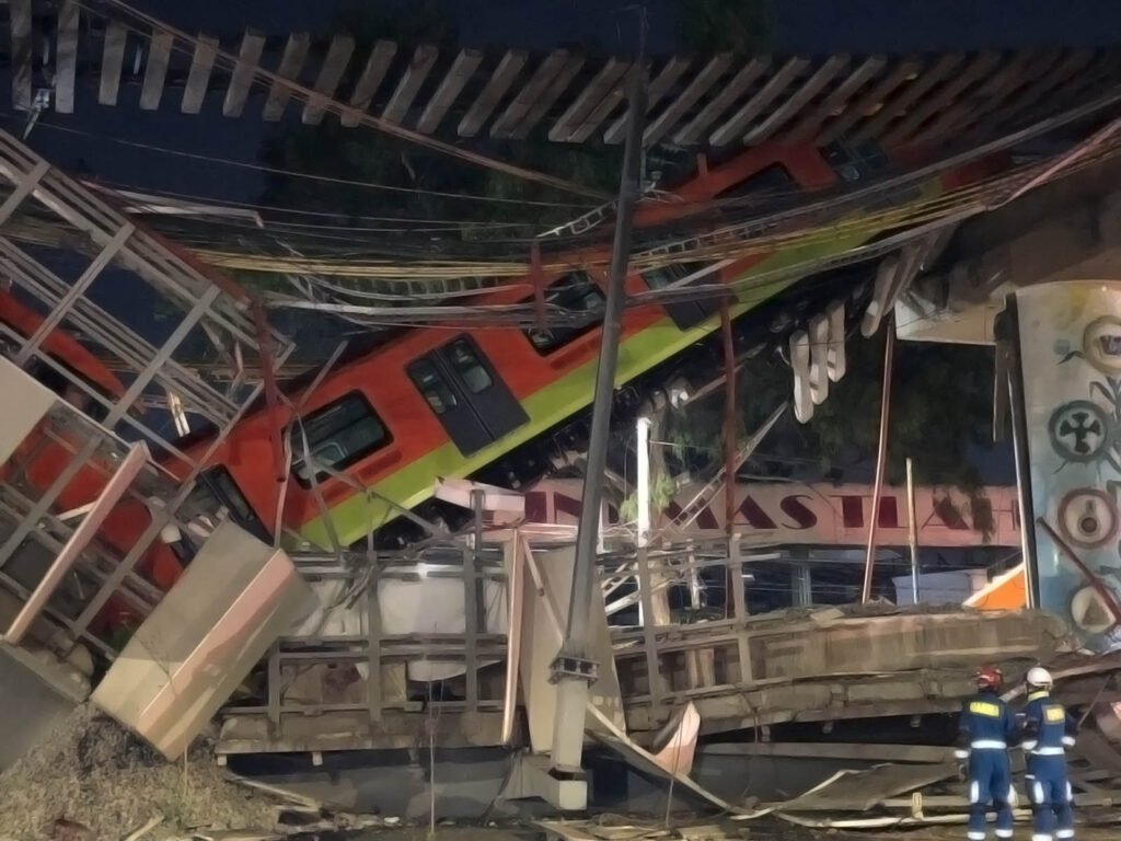 Ingenieros valoraban la zona de desastre | Foto: Eréndira Mejía